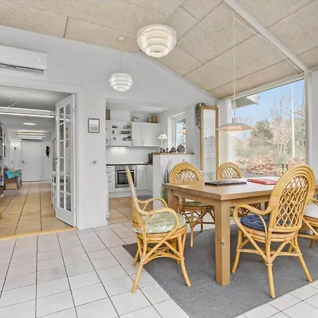 8592-glesborg-muslingevej-9 * Glesborg